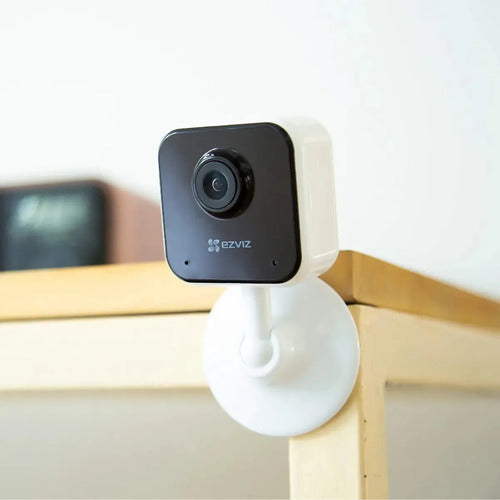 Cámara Seguridad Wifi Ezviz H1c 2mp Audio Color Blanco