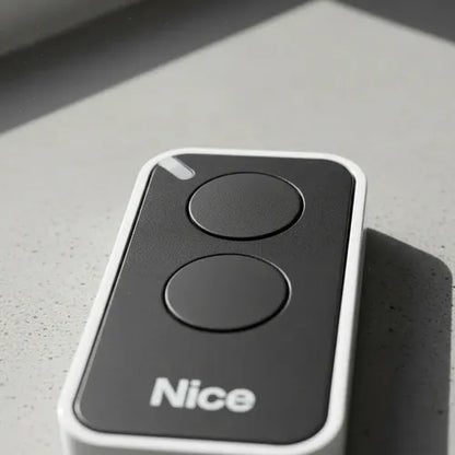 Control Remoto Nice Era-inti 2 Canales 433.92mhz Negro