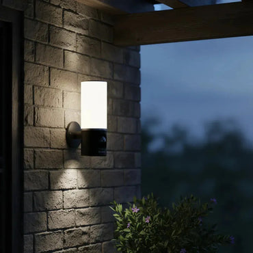Cámara Seguridad Ip Wifi 4mp Ezviz Lc3 Luz Lampara Exterior Blanco