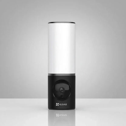 Cámara Seguridad Ip Wifi 4mp Ezviz Lc3 Luz Lampara Exterior Blanco